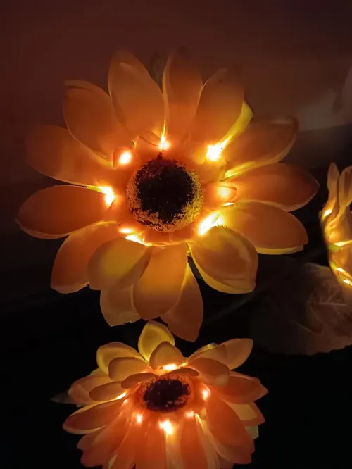 Solar Powered Sunflower Lights - Outdoor Garden Decor photo review