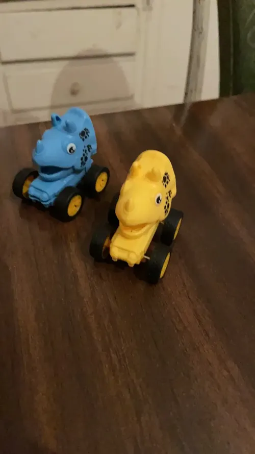 4pcs Cute Cartoon Dinosaur Pull-Back Cars - Kids Birthday Party Favors photo review
