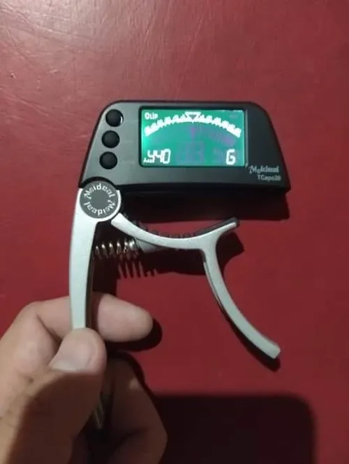 2-in-1 Guitar Capo Tuner with LED Display for All Instruments photo review