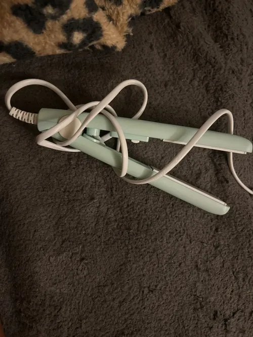 2 in 1 Mini Hair Straightener and Curling Iron Tool photo review