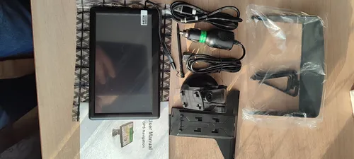 7-Inch GPS Navigation System with Touchscreen and FM Transmitter photo review