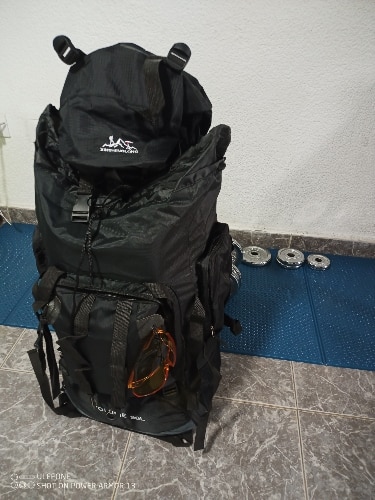 90L Camping Shoulder Bag Hiking Trekking Bag Backpack Large Capacity Travel Outdoor Sports photo review