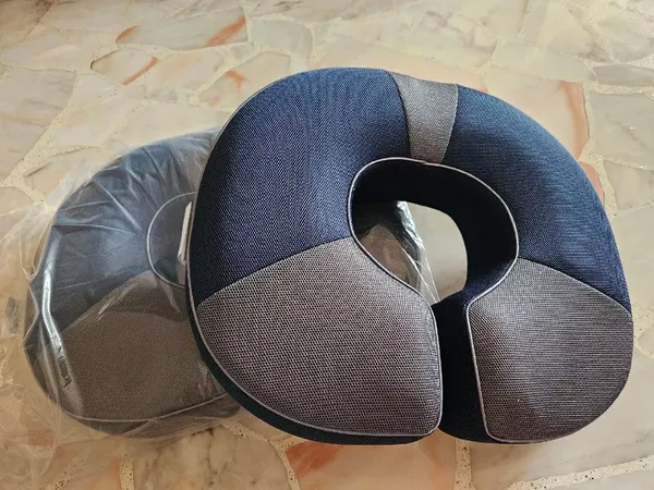 Adjustable Bamboo Charcoal Memory Foam Chair Cushion photo review