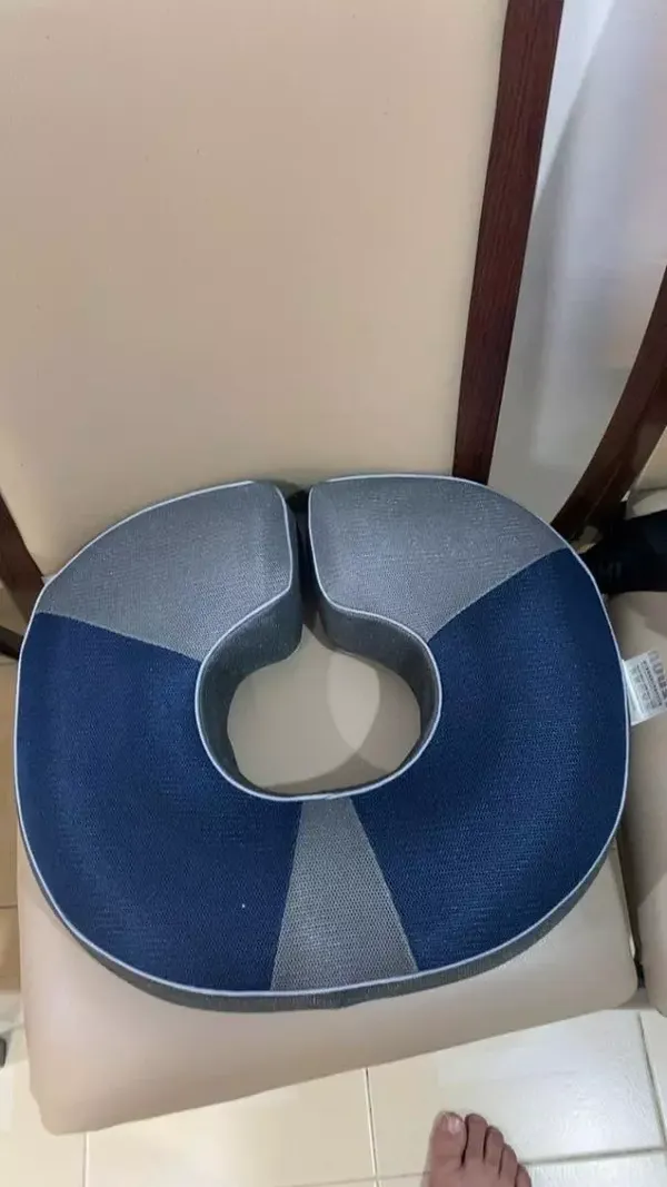 Adjustable Bamboo Charcoal Memory Foam Chair Cushion photo review