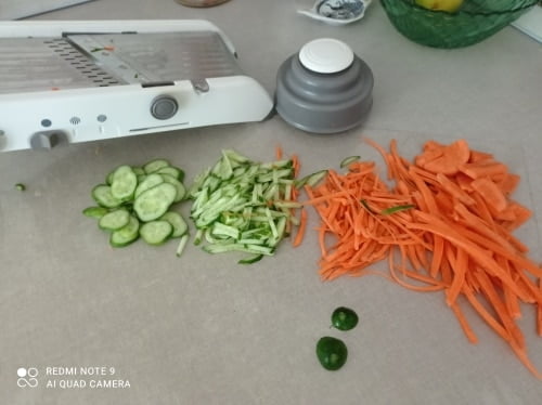 Professional Adjustable Vegetable Shredder, Multi-Functional Cutter photo review