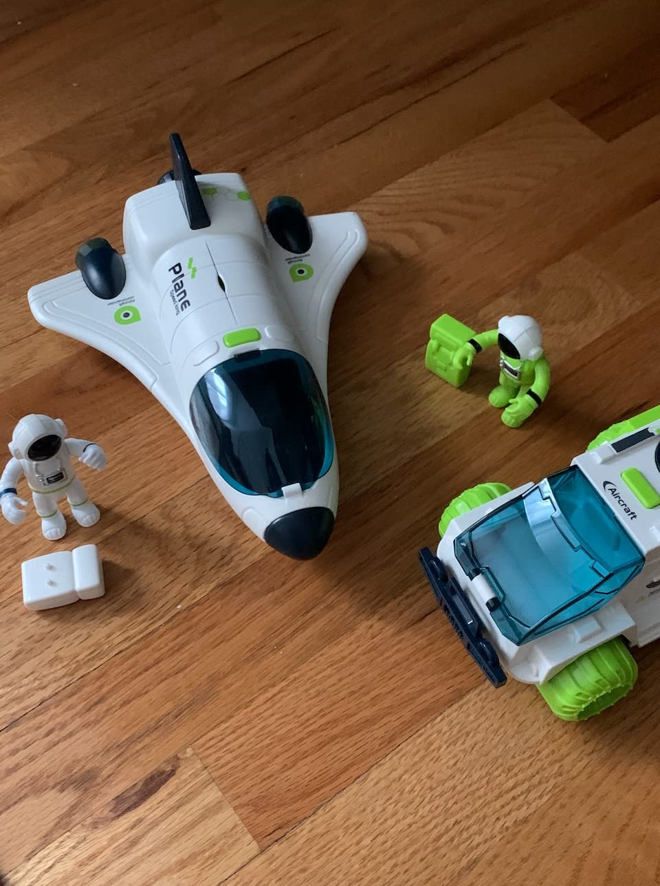 Children's toys Interstellar spaceship model photo review