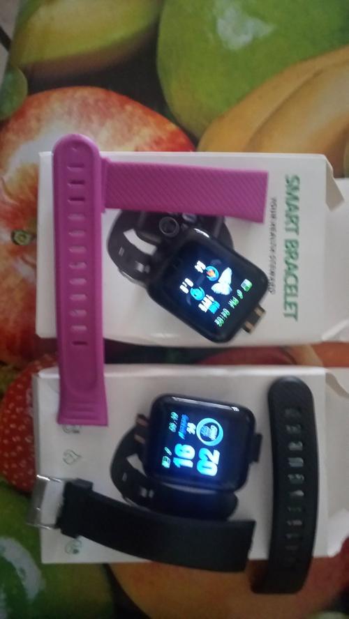 Blood Pressure Monitor Smart Watch with Heart Rate and SpO2 Tracker photo review