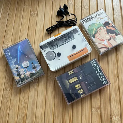 Cassette Player, Portable Tape Player Drive USB Cassette to MP3 Converter with Earphone Volume Control, Plug and Play photo review