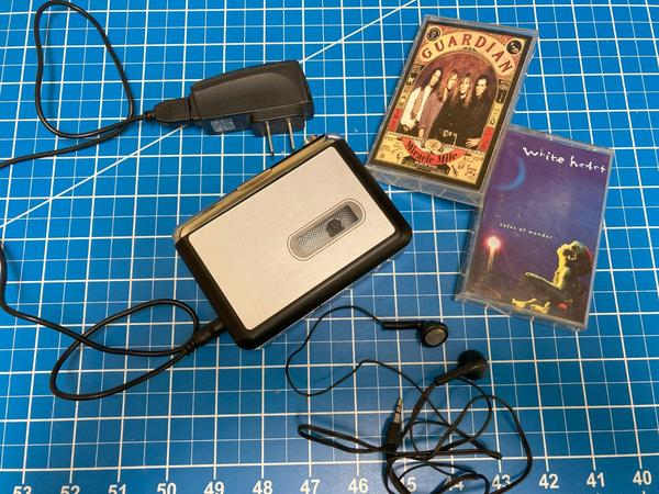 Cassette Tape To USB Converter, Cassette Tape Player Record Tape to MP3 Digital Converter, Portable Cassette Player photo review