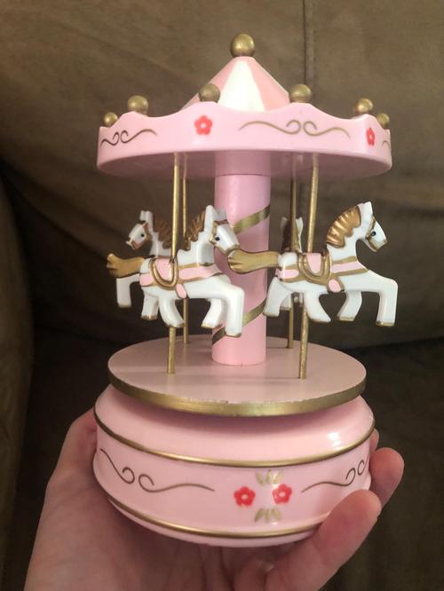 Wooden Christmas Carousel Horse Music Box with Merry-Go-Round for Baby Room Decoration photo review