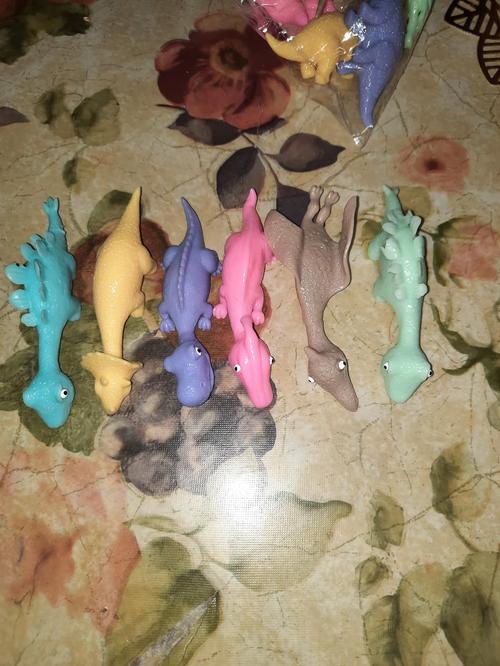 Stress Relieving Dinosaur Finger Toys for Kids photo review