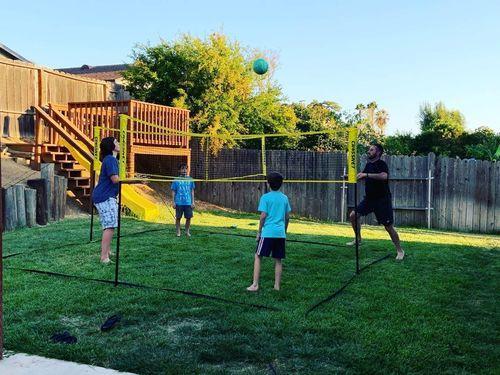 Multi-Player Cross Volleyball Net for Team Training photo review