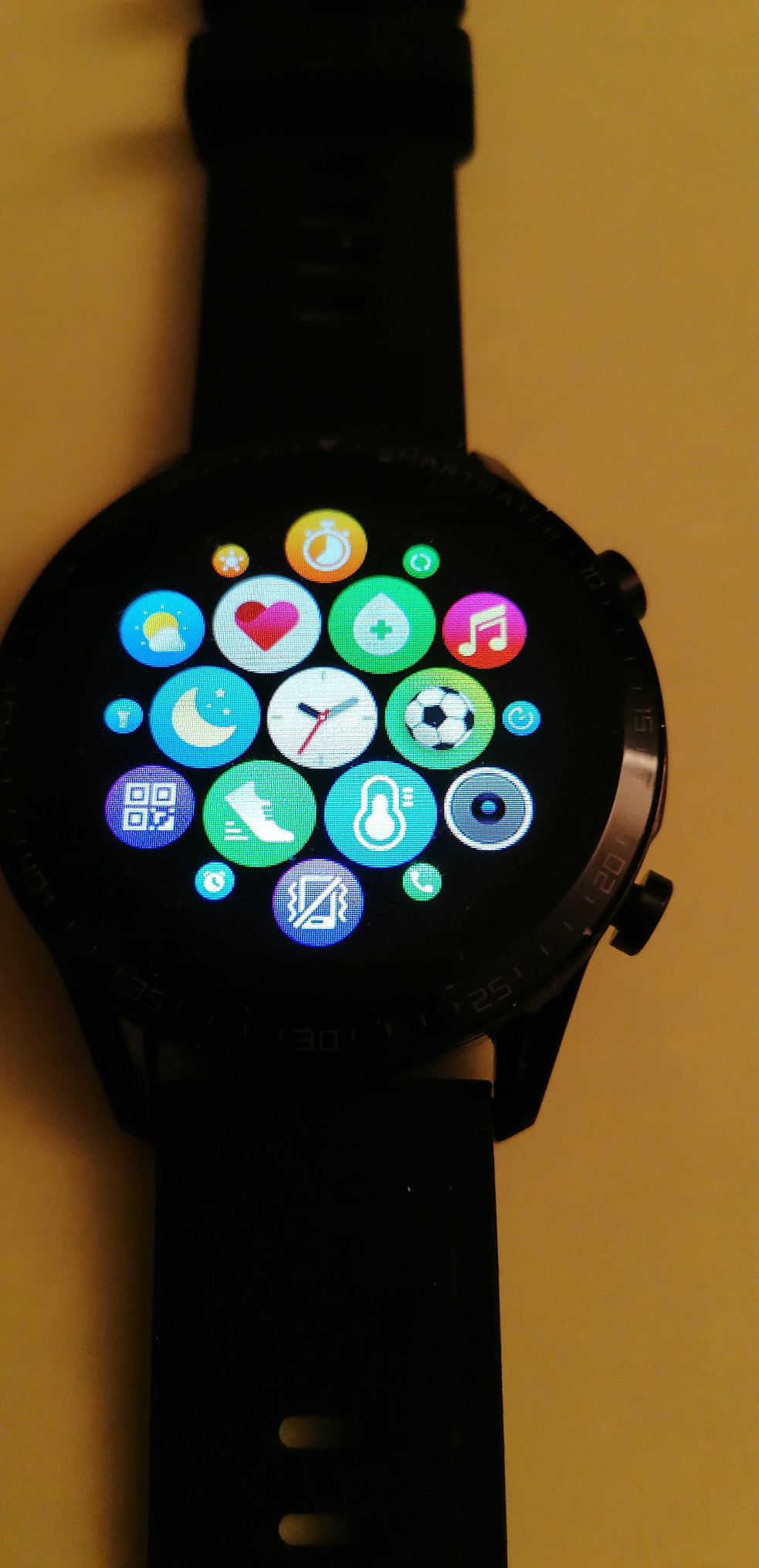 Waterproof Bluetooth smart watch phone photo review