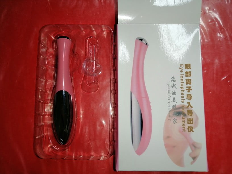 Electric Eye Massager for Wrinkles, Dark Circles, and Eye Care photo review