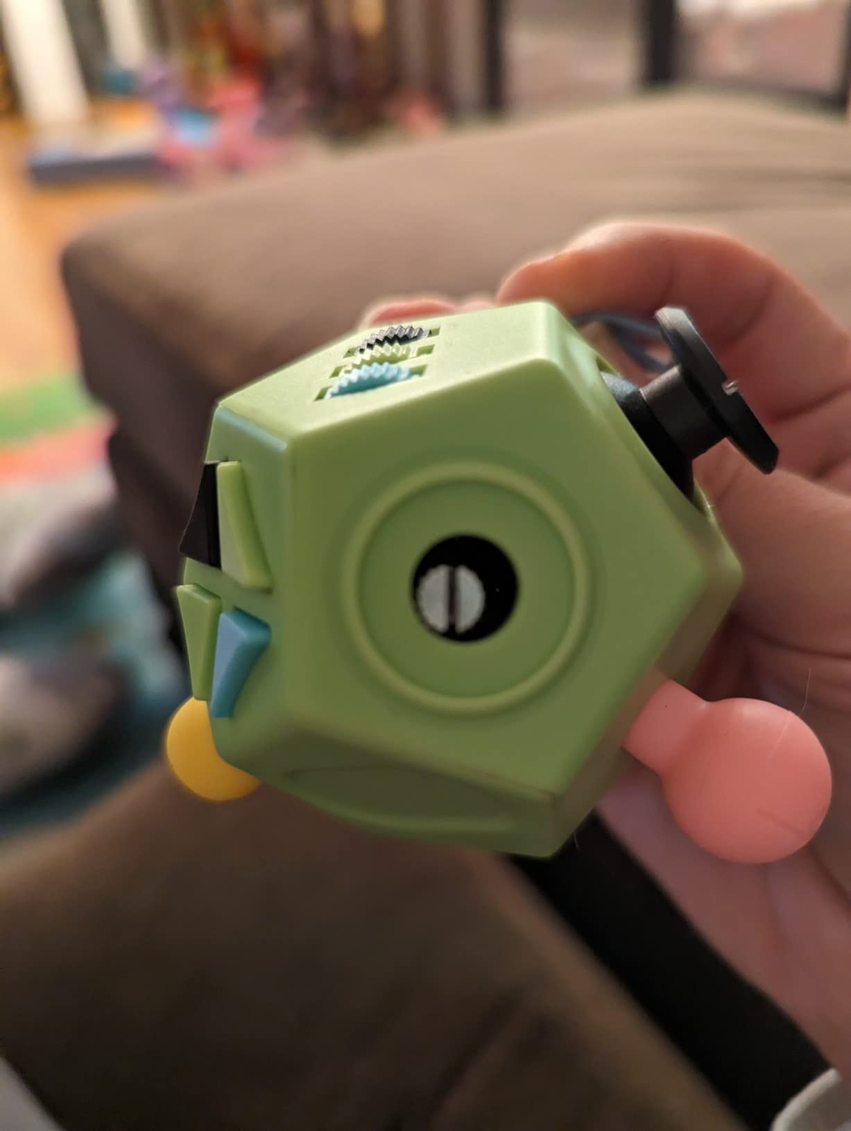 12-Side Fidget Cube for Stress, Anxiety, and Depression Relief photo review