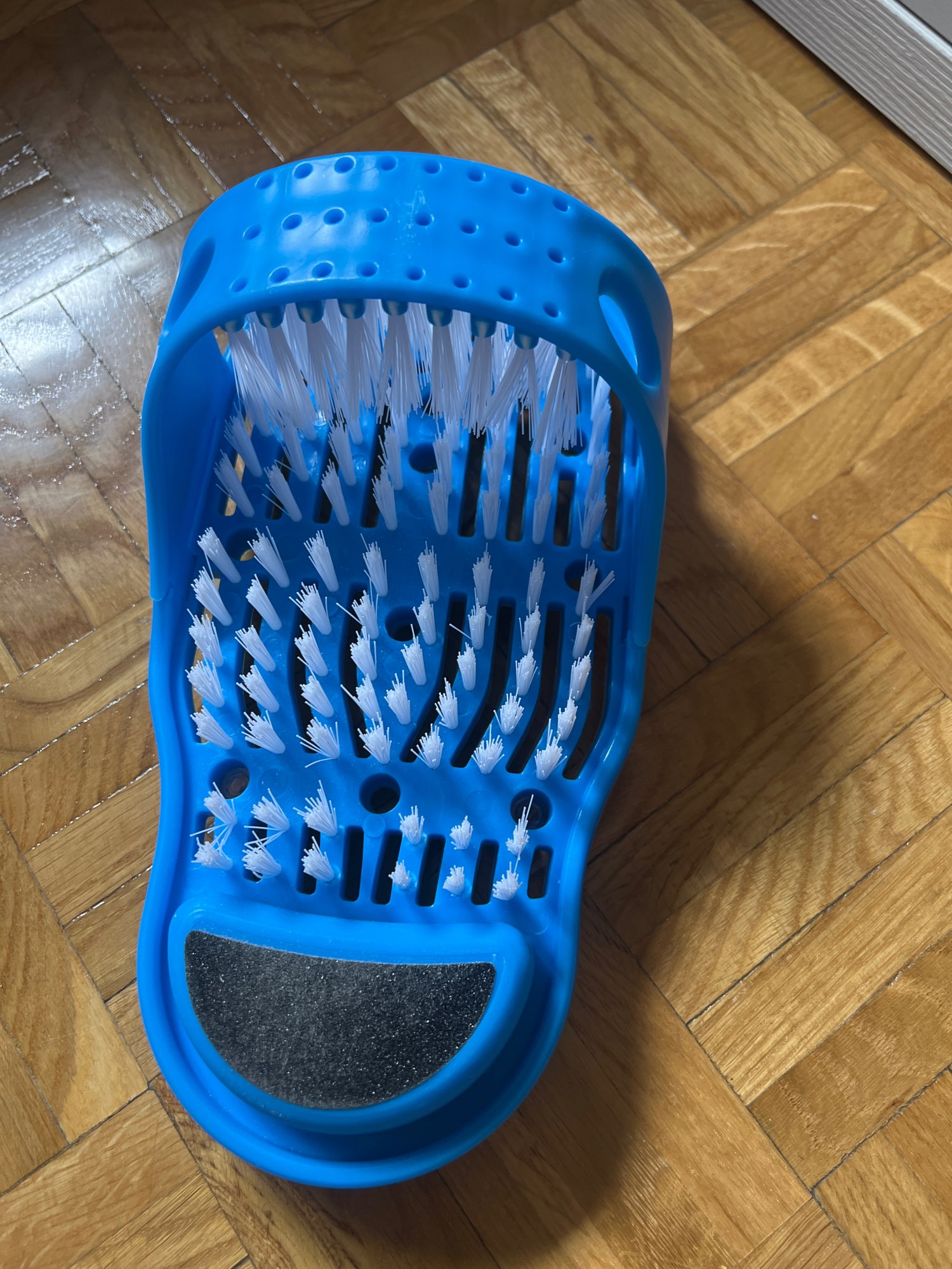 Lazy Foot Scrubbing Slippers with Suction Cup Massage photo review