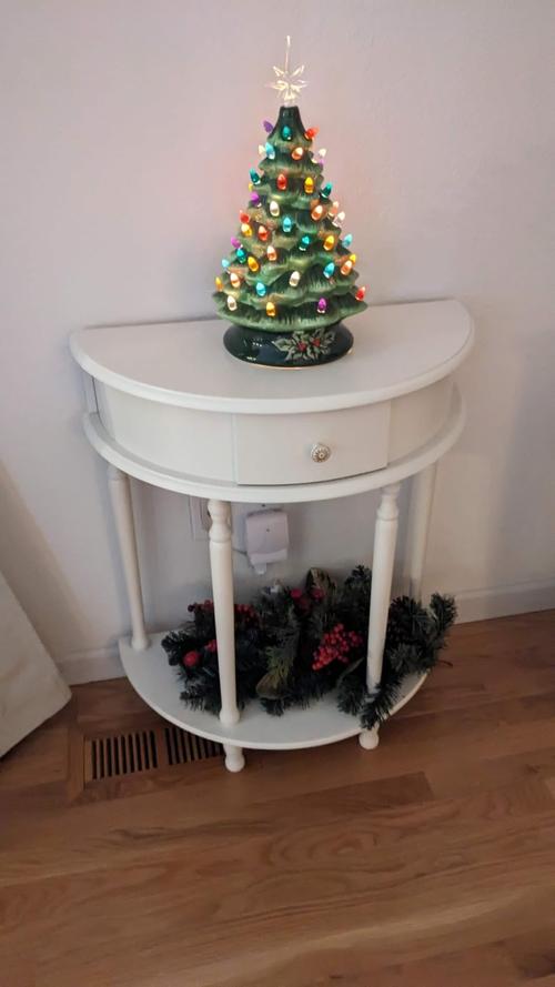 Hand Painted Ceramic Christmas Tree, Green 15-inch Pre-Lit Tree photo review