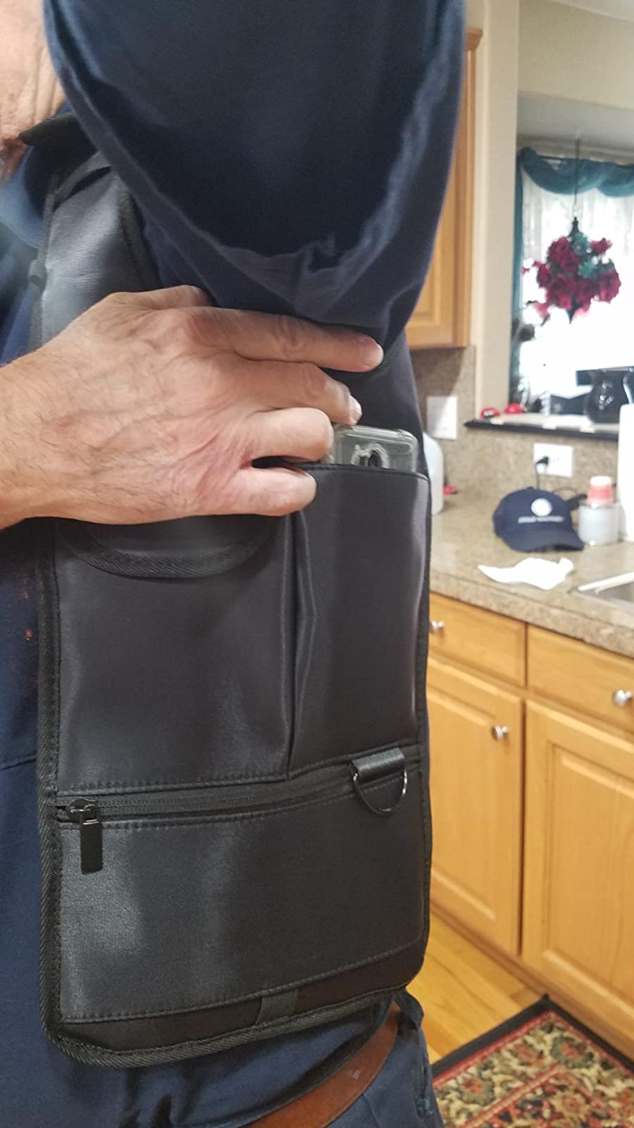 Hidden Slinger - Anti-Theft Concealed Underarm Storage Bag For Travel photo review