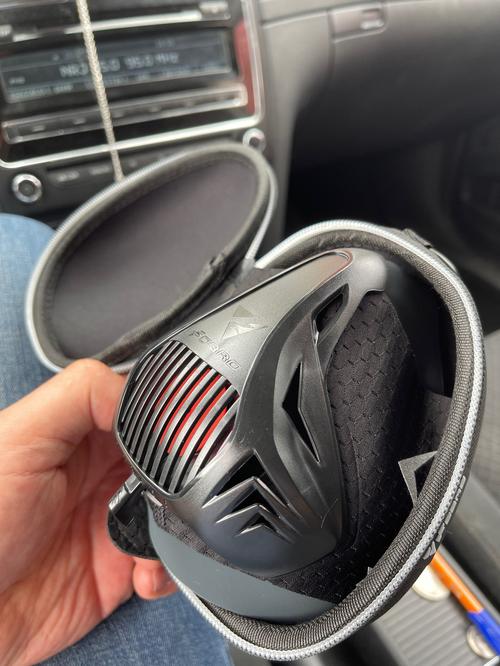 High Altitude Training Sports Mask for Fitness photo review