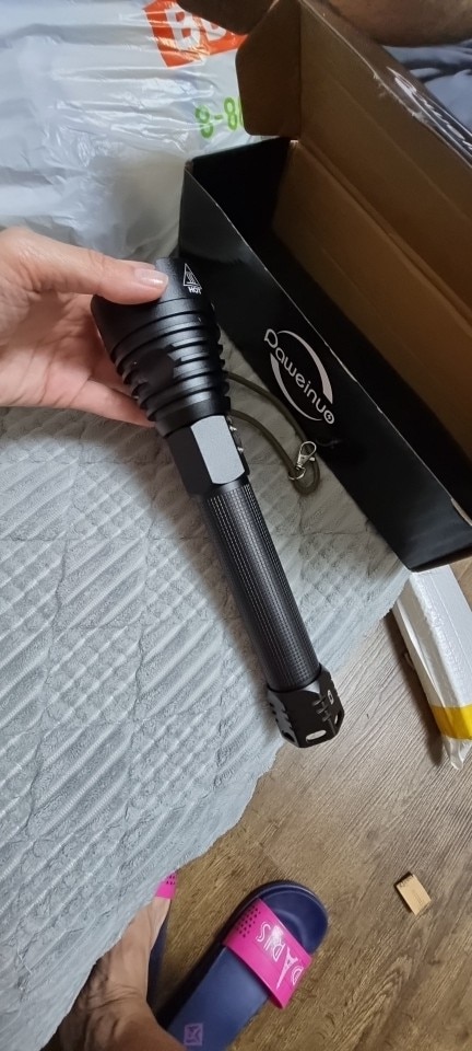 High 12000 Lumen Bright Flashlight, Torch XHP90 Lamp Bead USB Charging photo review