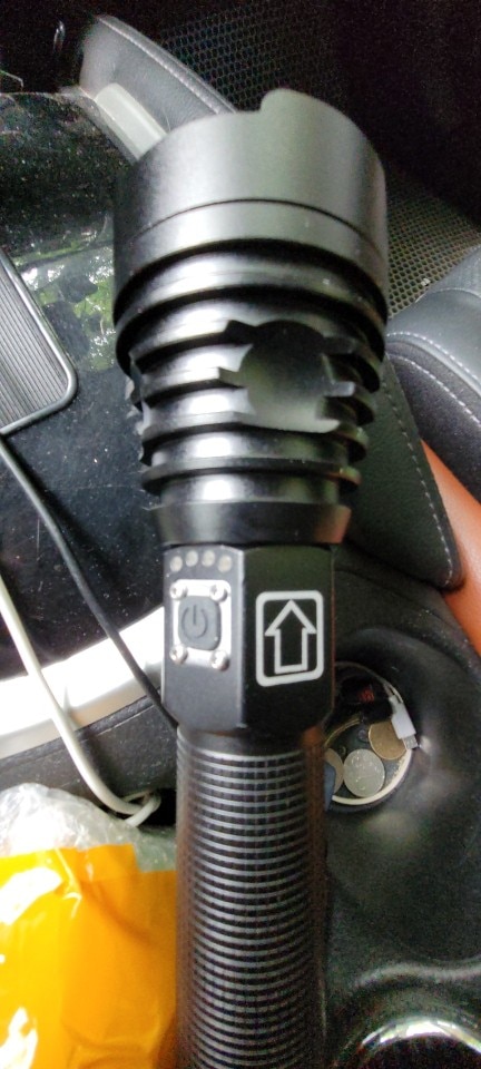 High 12000 Lumen Bright Flashlight, Torch XHP90 Lamp Bead USB Charging photo review