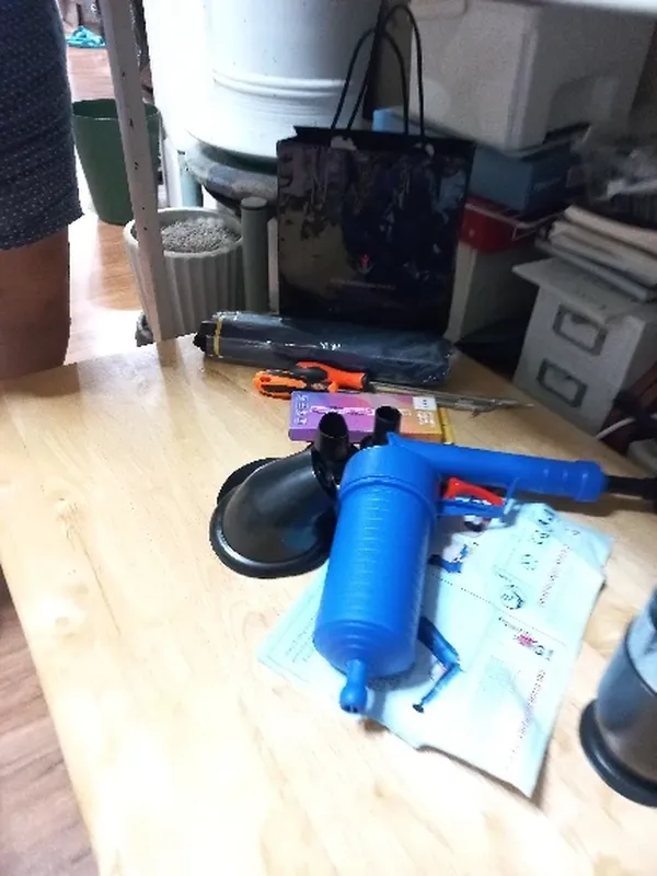 High Pressure Air Drain Blaster for Clogged Pipes & Toilets photo review
