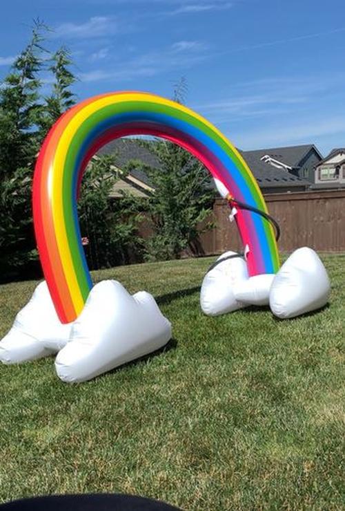 Large Kids Inflatable Water Sprinkler Toy, Inflatable Rainbow Sprinkler photo review