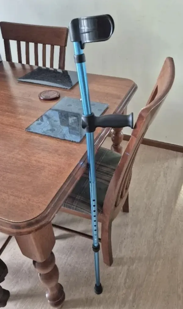Adjustable Folding Aluminum Alloy Walking Crutch Stick photo review