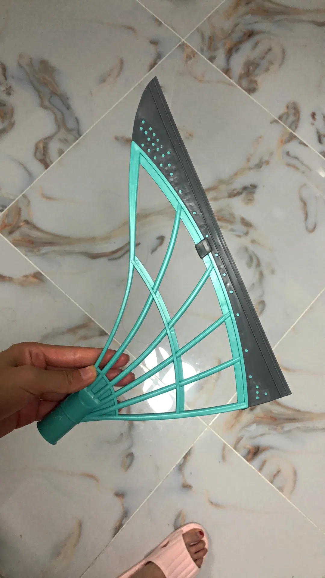 Magic Silicone Broom Sweeping Water And Pet Hair photo review