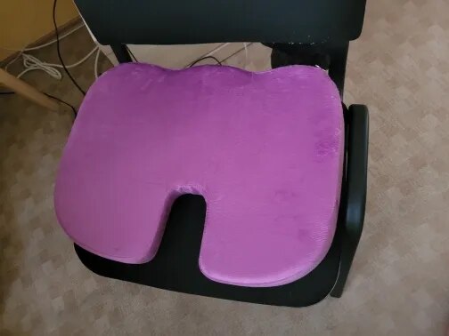 Memory Foam Gel Seat Cushion for Tailbone, Sciatica, and Back Pain Relief photo review