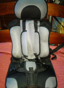 Portable Booster Seat Baby Car For Travel - Suitable For Children Aged 3-12 photo review
