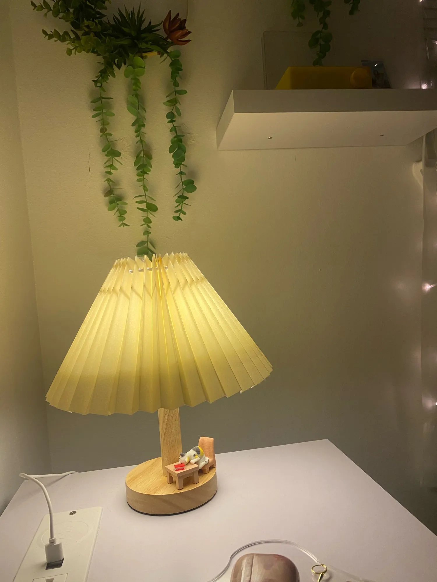 Nordic Pleated Table Lamp - Foldable, Adjustable, USB Powered photo review