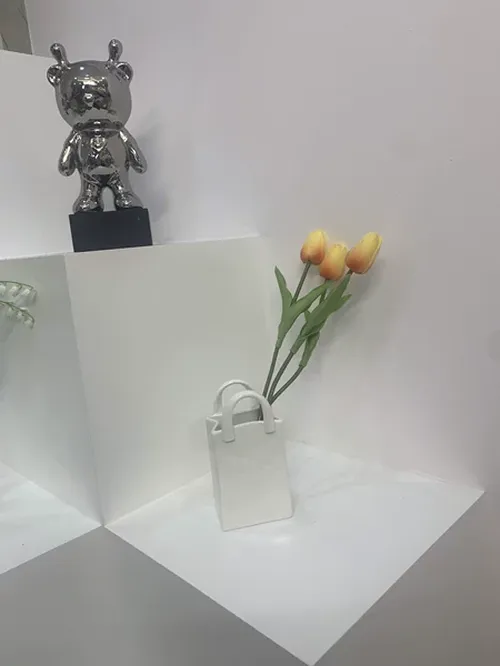 Nordic Portable White Ceramic Flower Vase for Home Decoration photo review