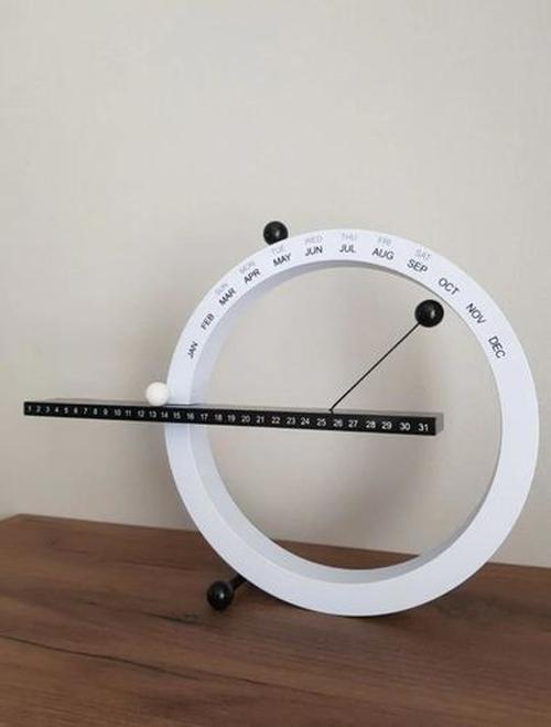 Magnetic Ball Perpetual Calendar Desk Decor photo review