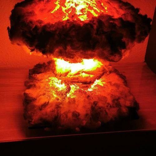 Nuclear Explosion Mushroom Cloud Model Lamp photo review