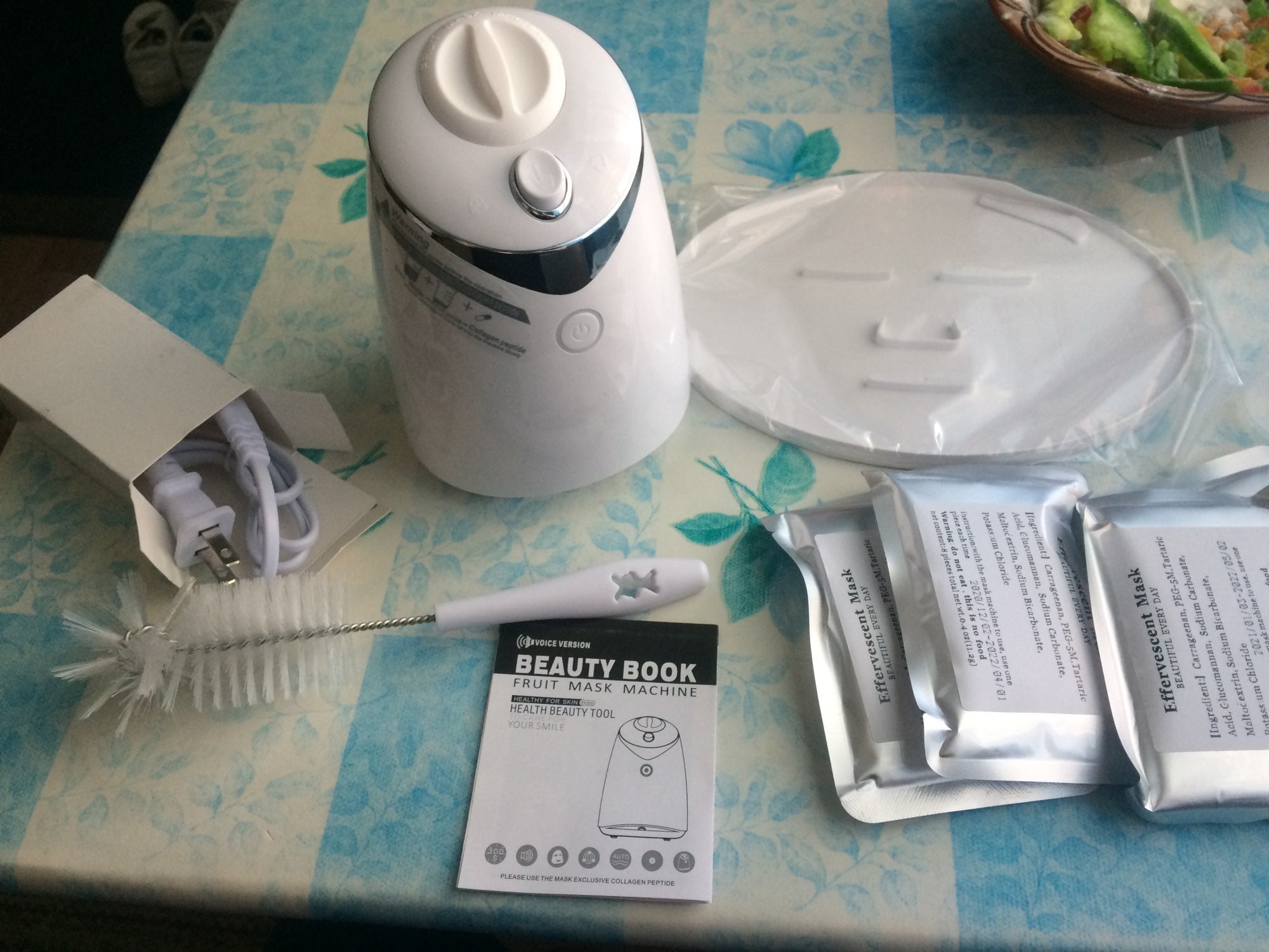 Organic Face Mask Maker Machine with Fruit and Vegetable Collagen photo review