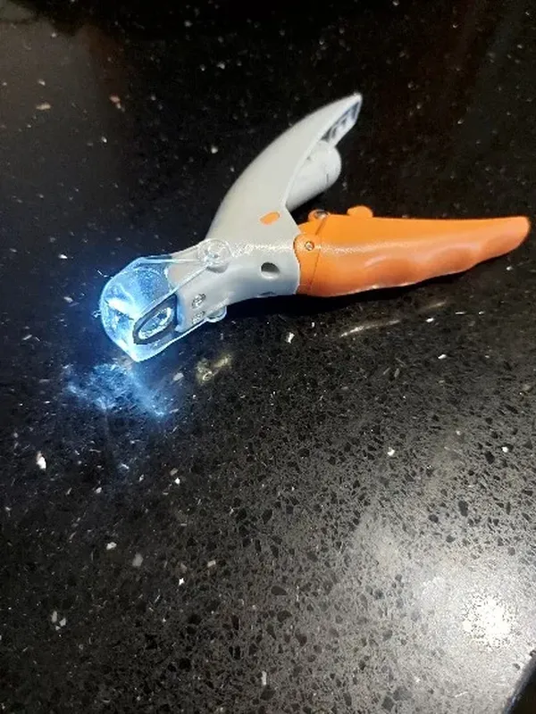 LED Pet Nail Clipper with Magnifier and Safety Guard photo review