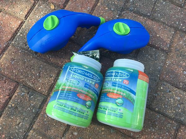 Plastic Seed Sprayer and Watering Can for Gardens and Lawns photo review