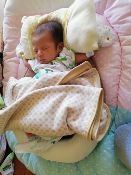 Portable Newborn Baby Crib Folding Travel Bed photo review