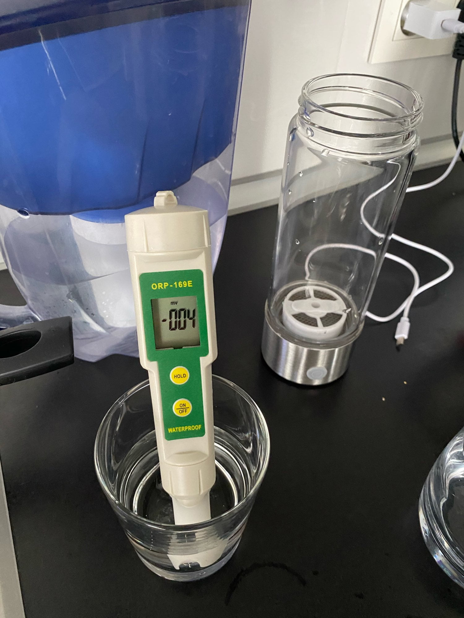 Portable Hydrogen Ionizer Water Bottle photo review