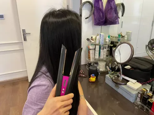 Professional 2-in-1 Cordless Hair Straightener and Curler photo review