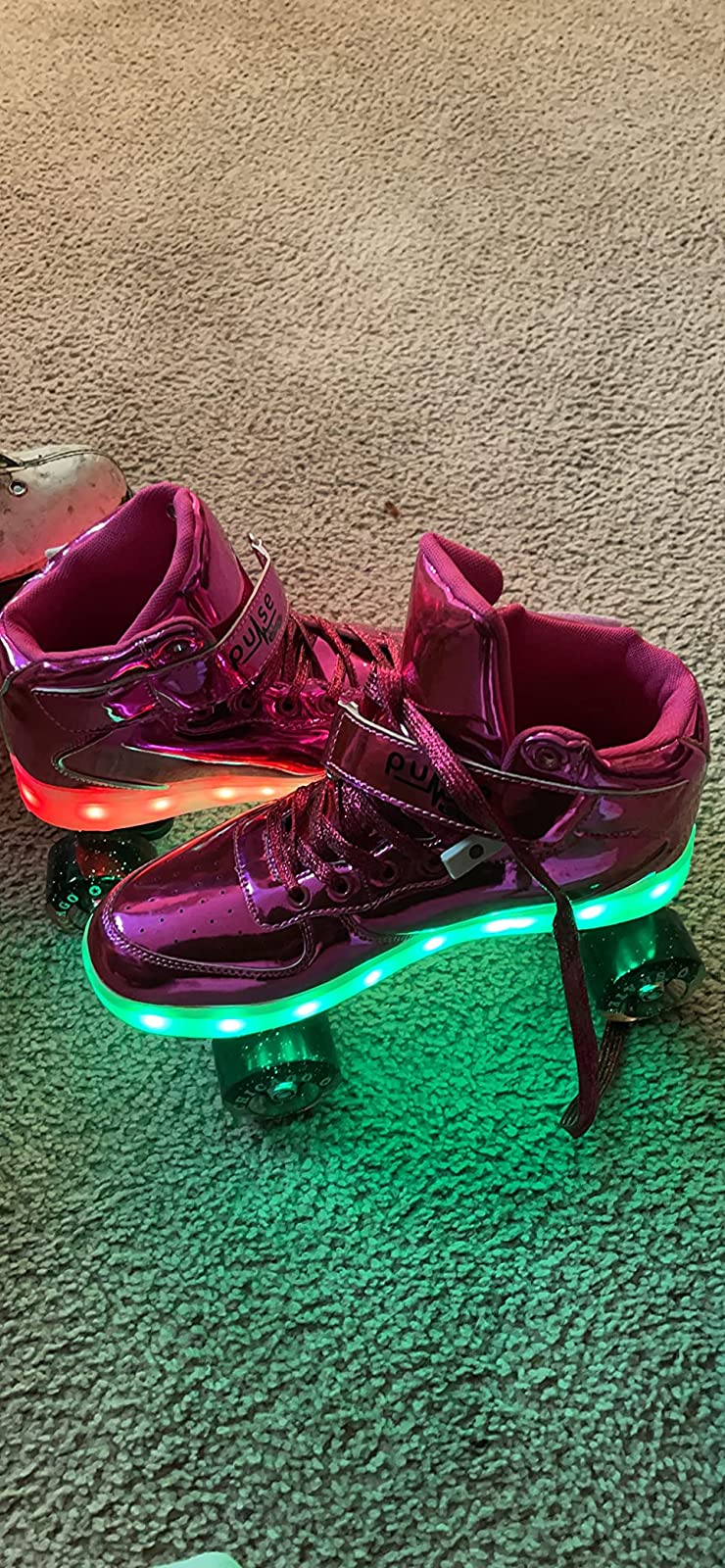 Men's and Women's Roller Skating Shoes, 7 Color Led Sneakers photo review