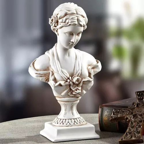 Retro Resin Angel Figurine for Home and Office Decor