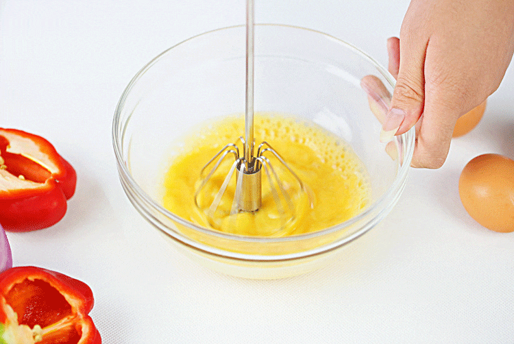 Stainless Steel Eggbeater,egg scrambler,hand mixer, Rotating Semi-Automatic  Eggbeater, Allows you to stir Easily Without Feeling Tired, Used for