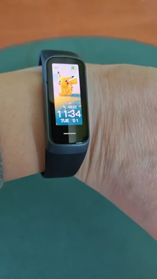 Slim Waterproof Fitness Tracker Smart Watch with 1.1" Display photo review