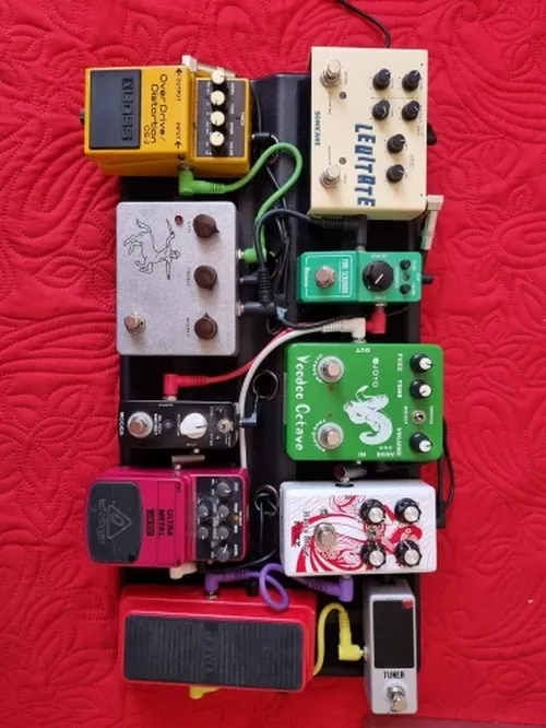 Large Guitar Pedal Board with Power Storage photo review