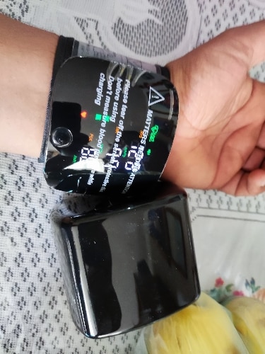 Smart Wrist Blood Pressure Monitor with Voice Detection and Digital Display photo review