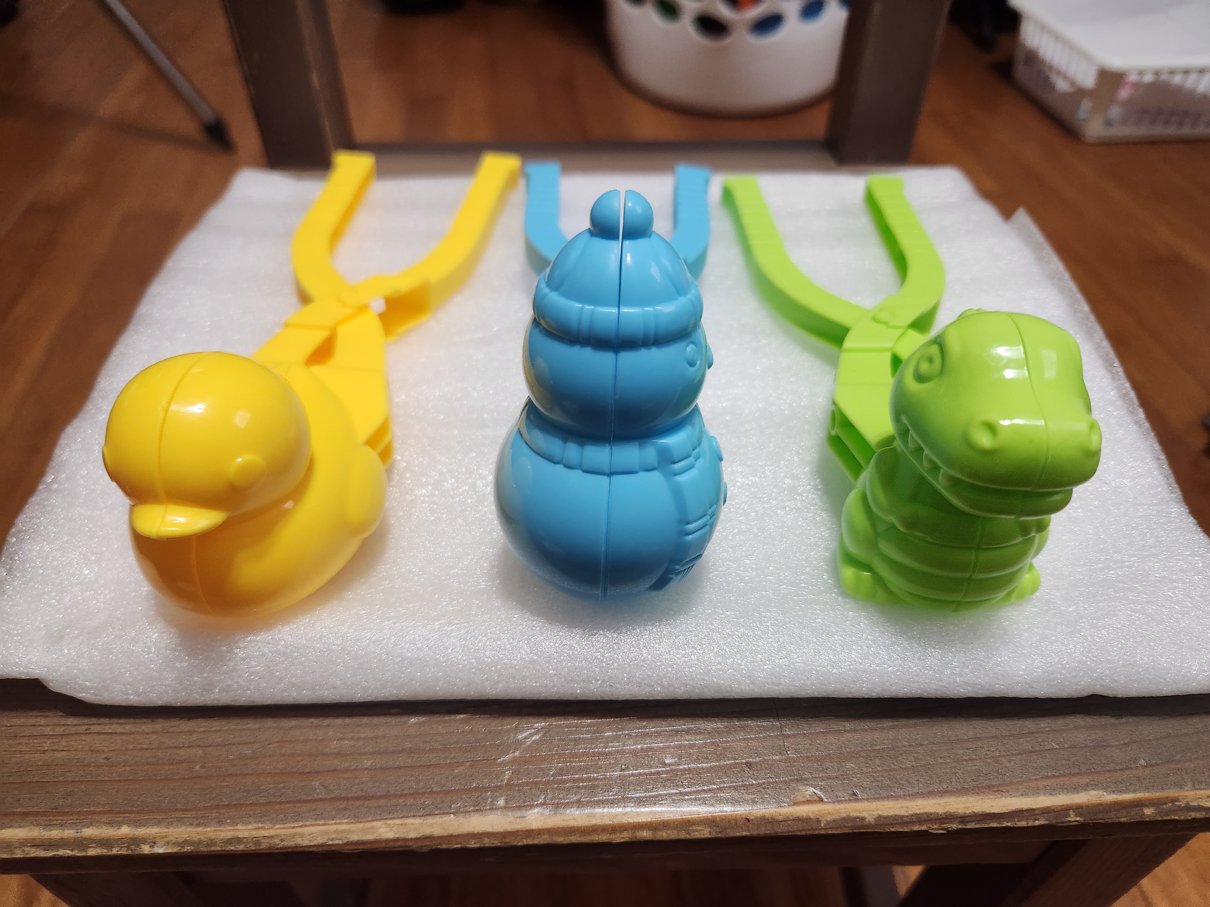 Children's Snowplaying Tools Mold Football Clip Brick Mold Beach Clip photo review