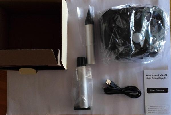 Solar Ultrasonic Animal Repeller with Motion Sensor and Light photo review