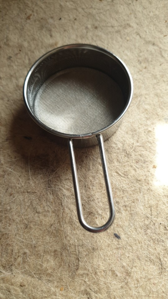 Stainless Steel Mesh Strainer Flour Sifter Kitchen Tools photo review